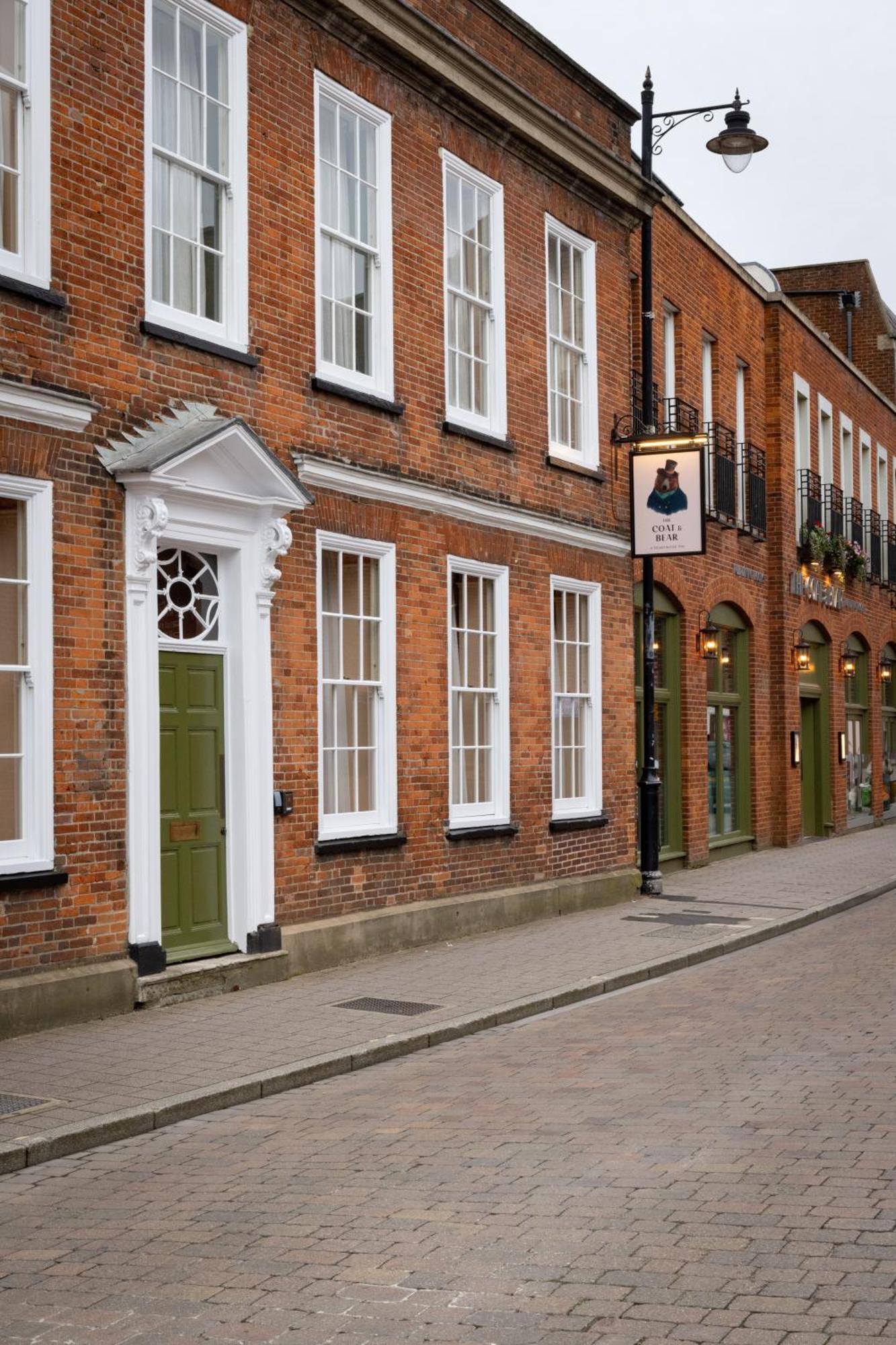 The Coat And Bear - A Heartwood Inn Newbury  Exterior foto